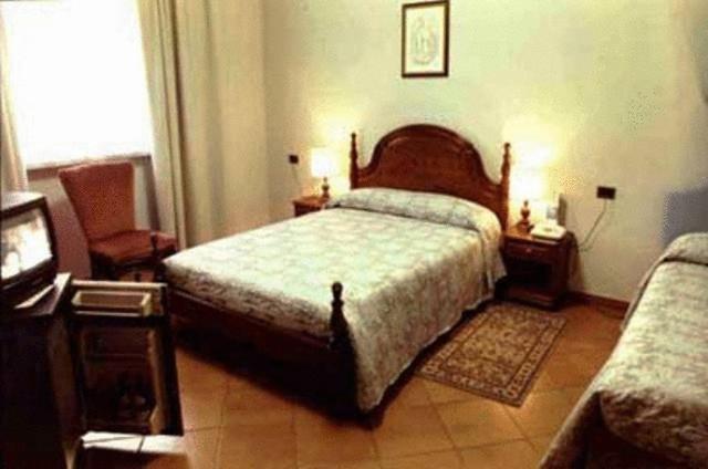 Hotel Nastro Azzurro Monguzzo Екстериор снимка